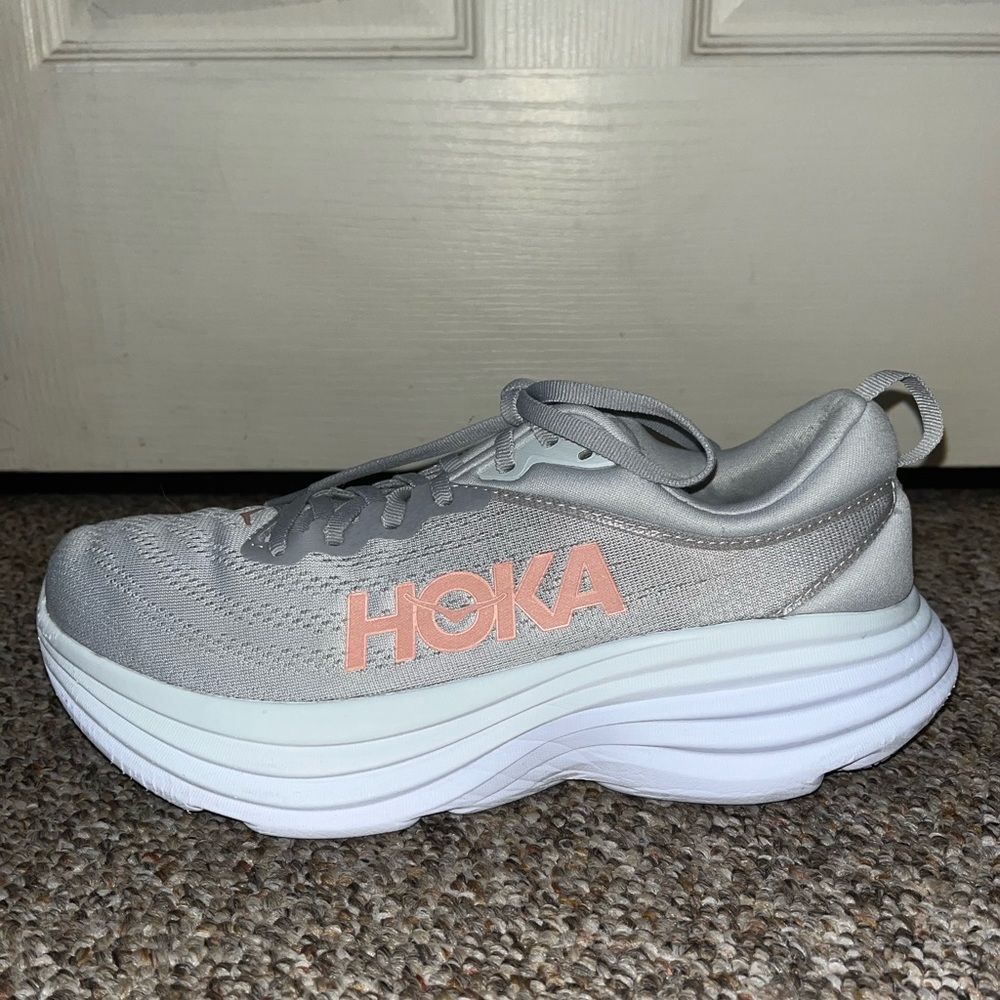 Women’s Hoka Bondi 8 size 10B